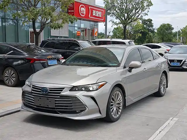 Toyota Avalon