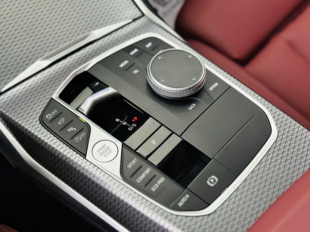 BMW 3 Series — миниатюра 16
