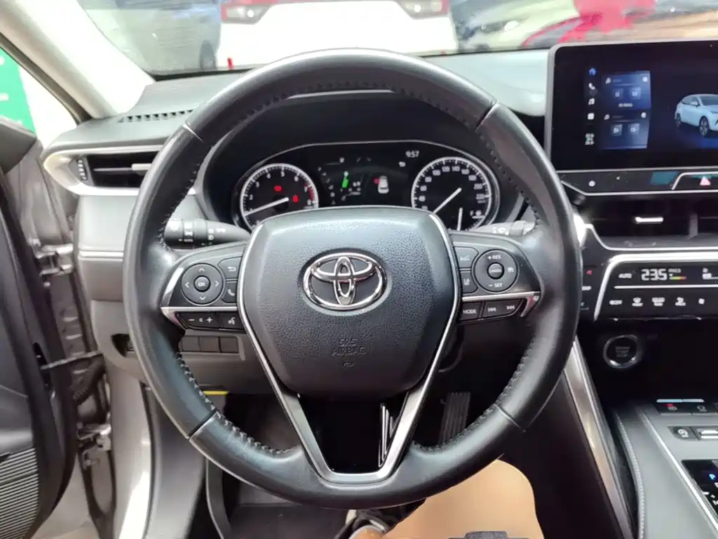 Toyota Venza — миниатюра 11