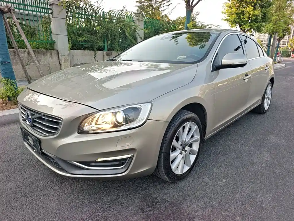 Volvo S60
