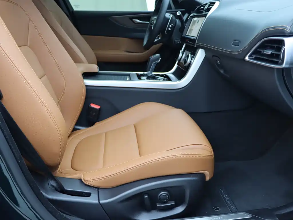 Jaguar XEL — миниатюра 8
