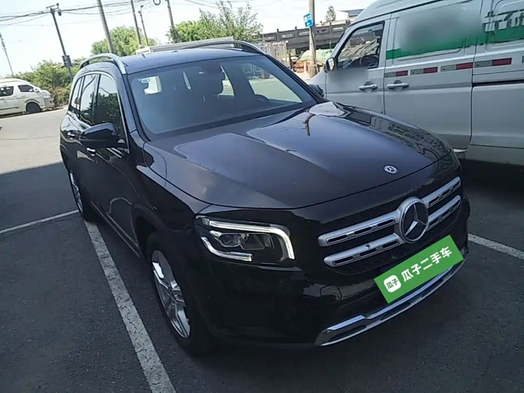 Mercedes-Benz GLB — миниатюра 4