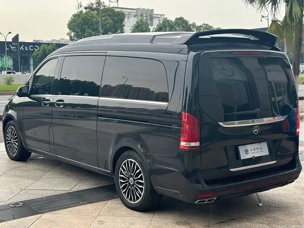 Mercedes-Benz V-Class — миниатюра 6