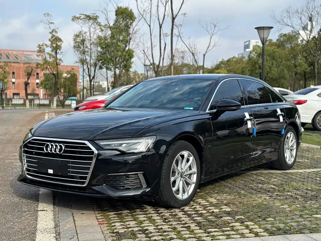 Audi A6L 2020