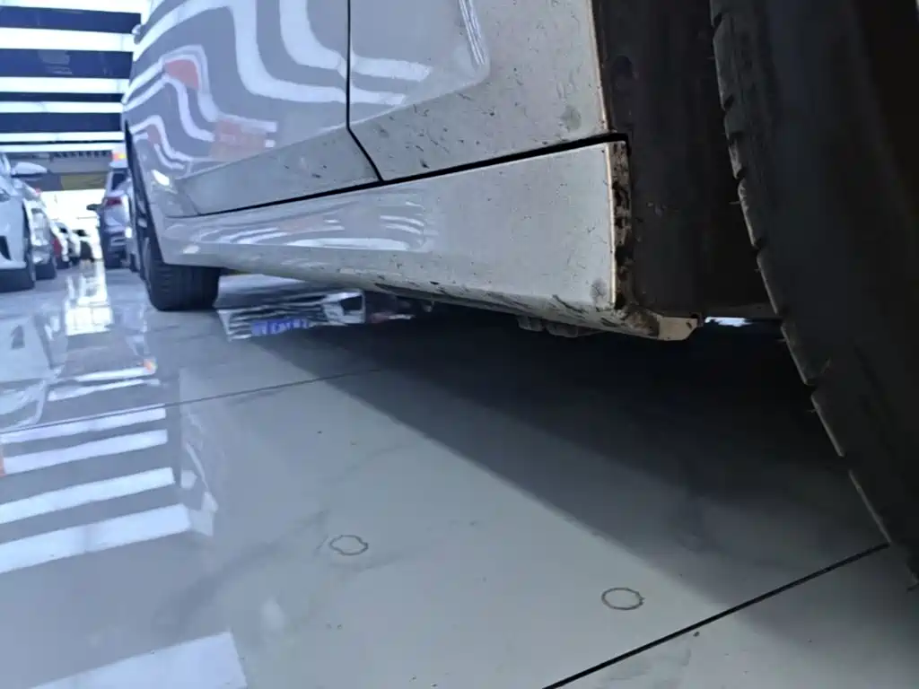BMW 3 Series — миниатюра 21