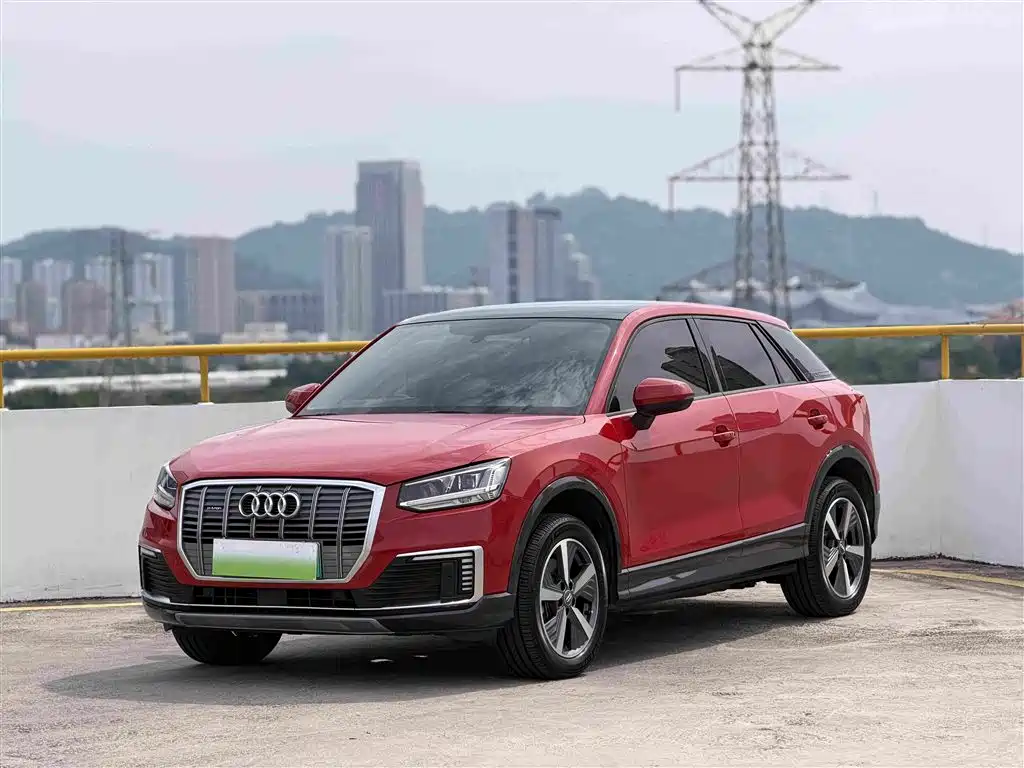 Audi Q2L e-tron — миниатюра 20