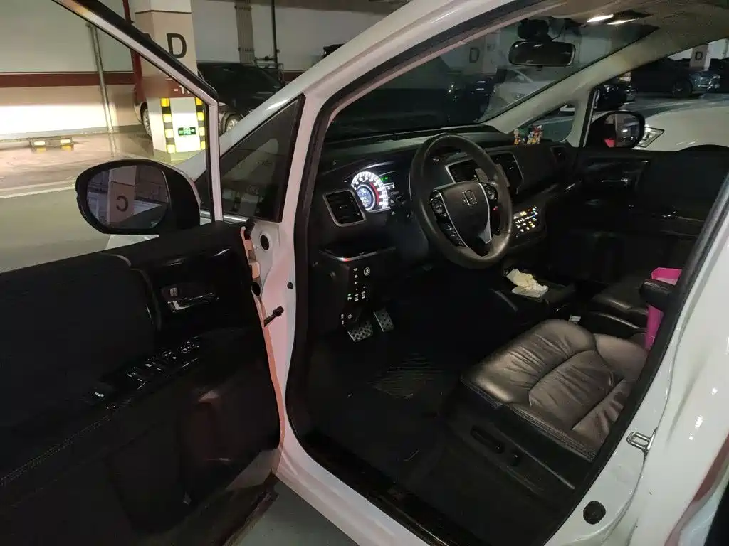Honda Odyssey — миниатюра 17