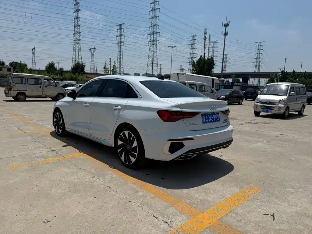 Audi A3 — миниатюра 8