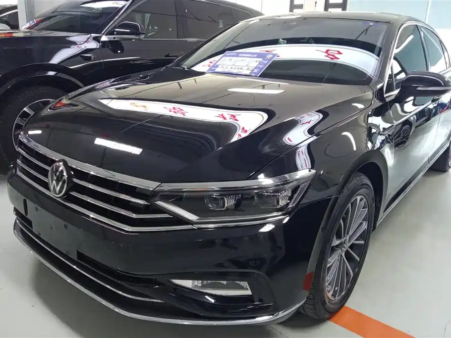 Volkswagen Passat 2022