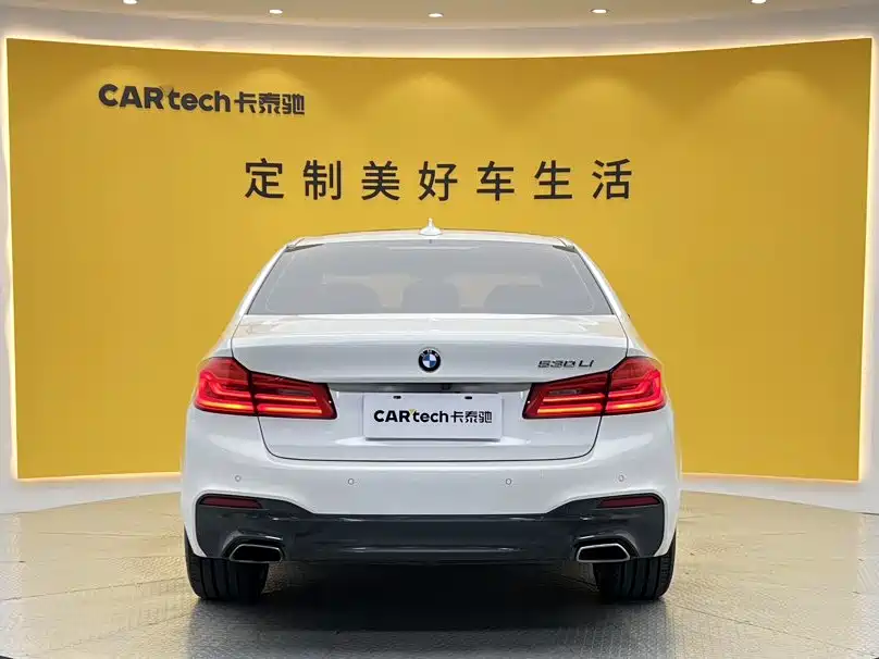 BMW 5 Series — миниатюра 4