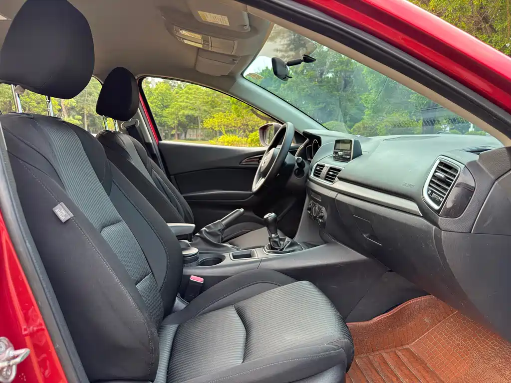 Mazda 3 Axela — миниатюра 13