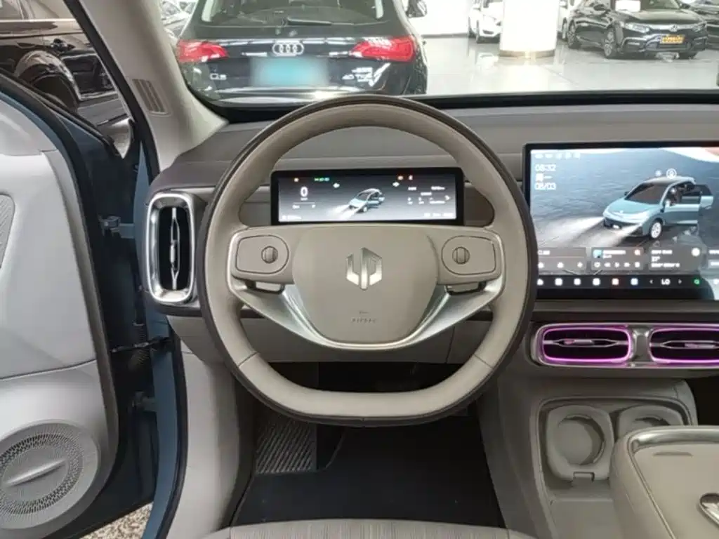 Leapmotor Leapmotor B10 — миниатюра 11