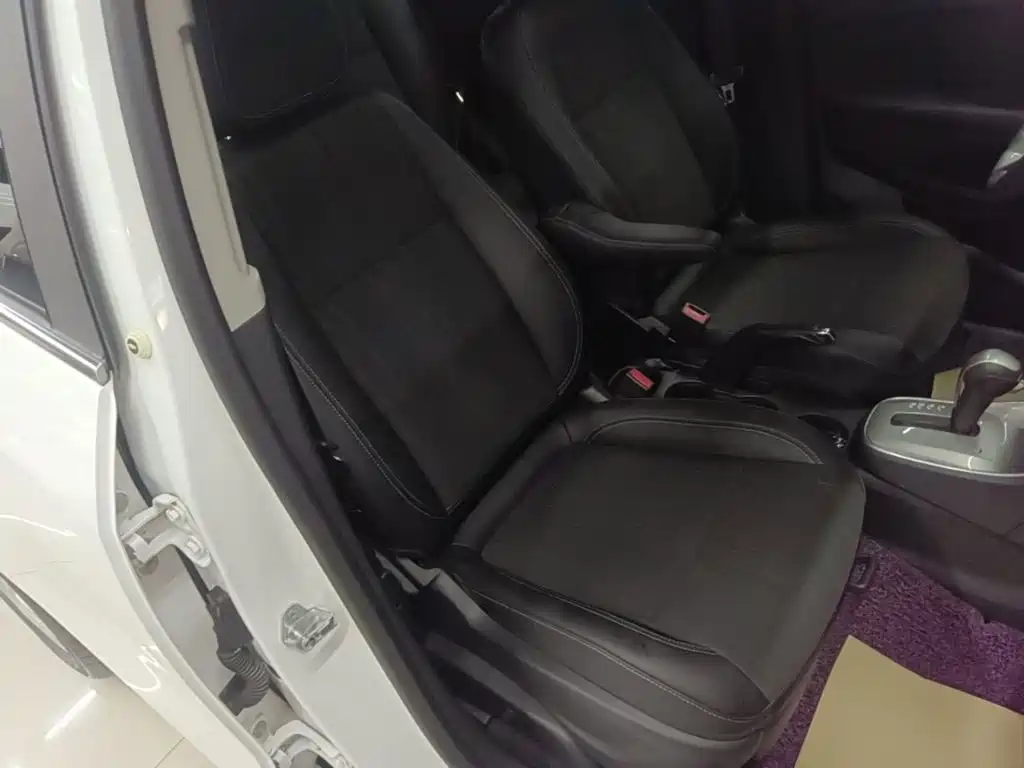 Chevrolet Trax — миниатюра 25