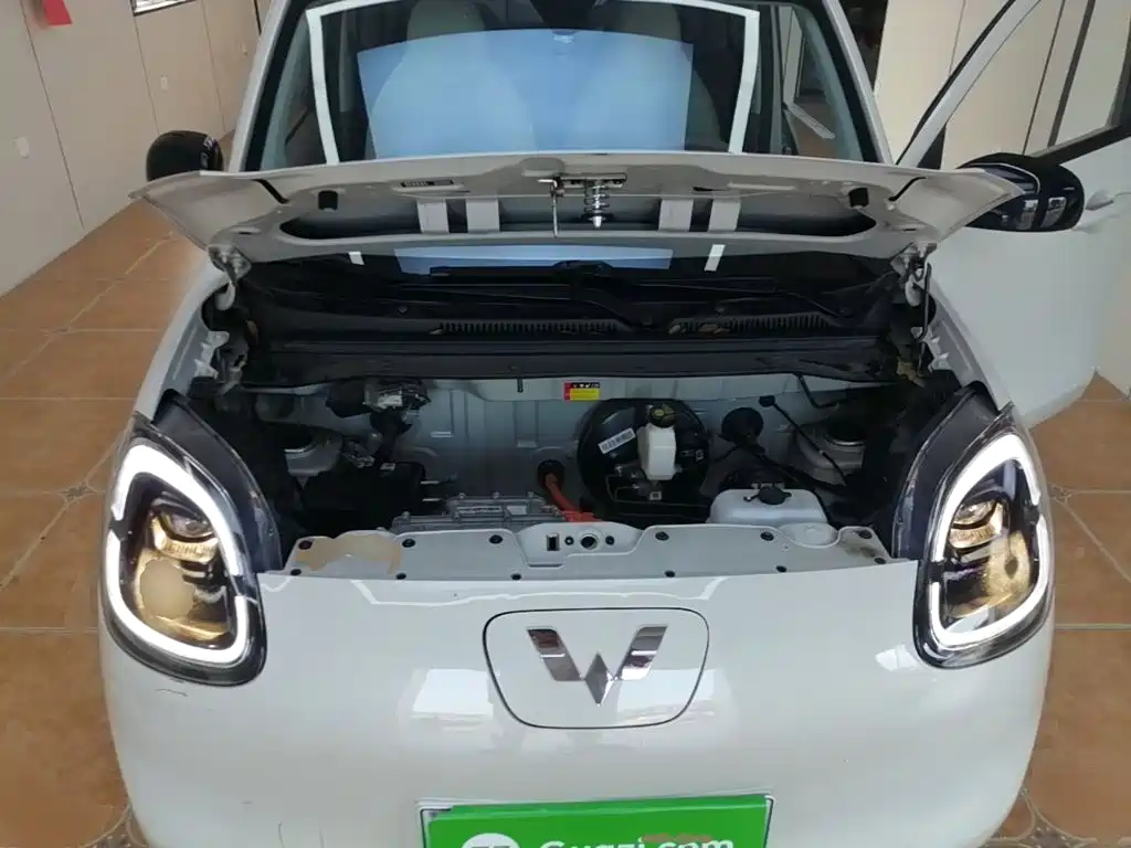 Wuling MINIEV — миниатюра 20