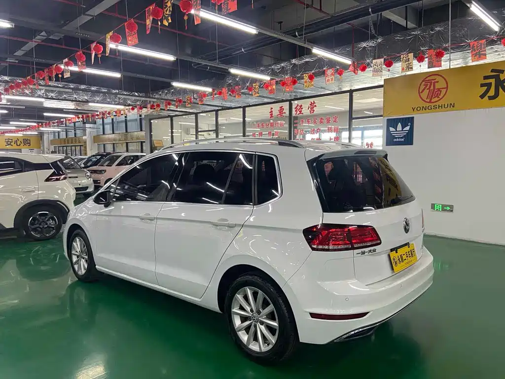 Volkswagen Golf Sportsvan — миниатюра 11