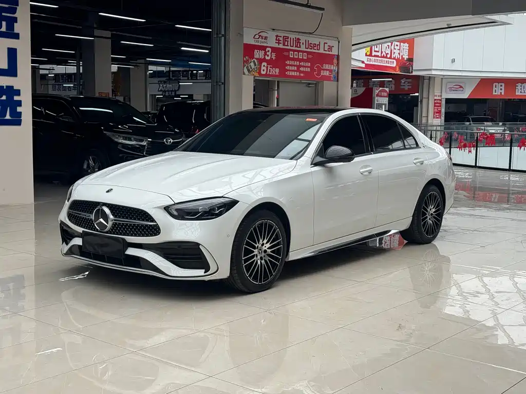 Mercedes-Benz C-Class 2025
