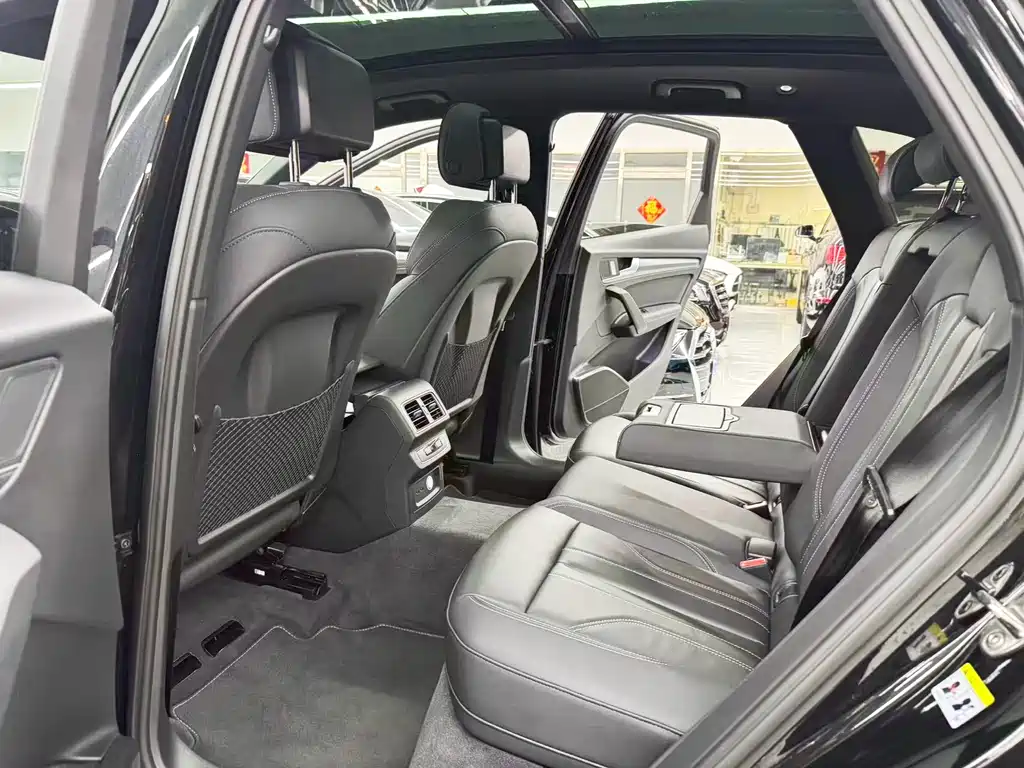 Audi Q5L 2024 40 TFSI Luxury