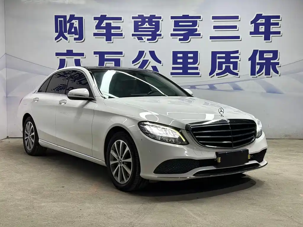 Mercedes-Benz C-Class — миниатюра 3