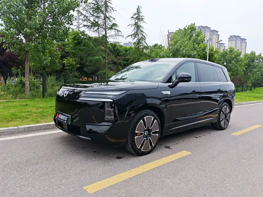 Denza 腾势N8L 2025