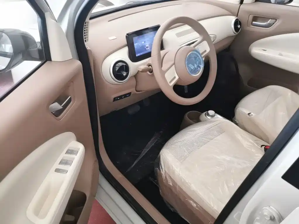 Wuling MINIEV — миниатюра 15
