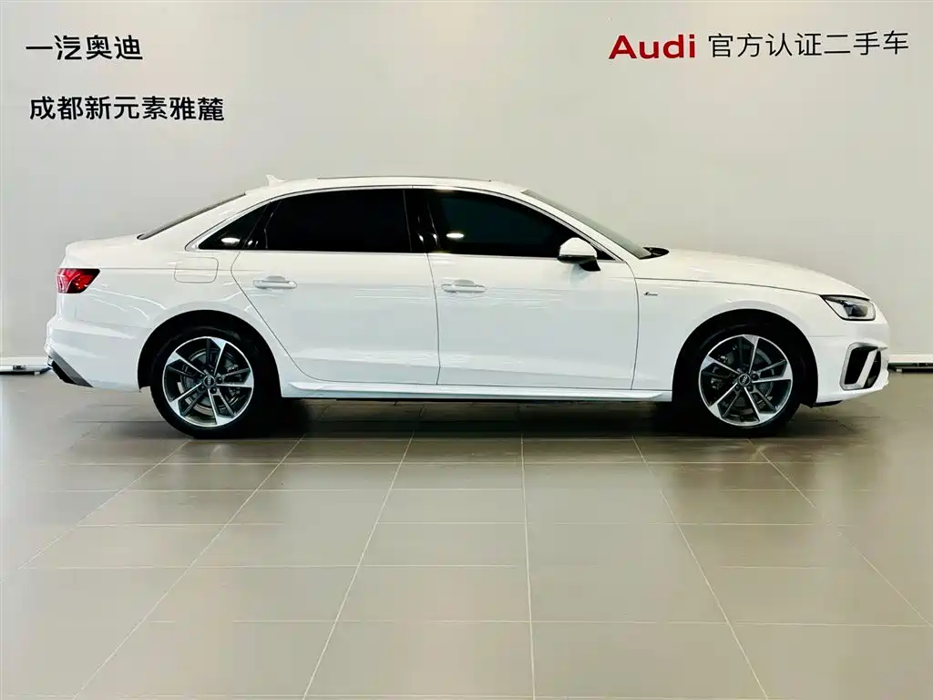 Audi A4L 2022 40 TFSI Fashion