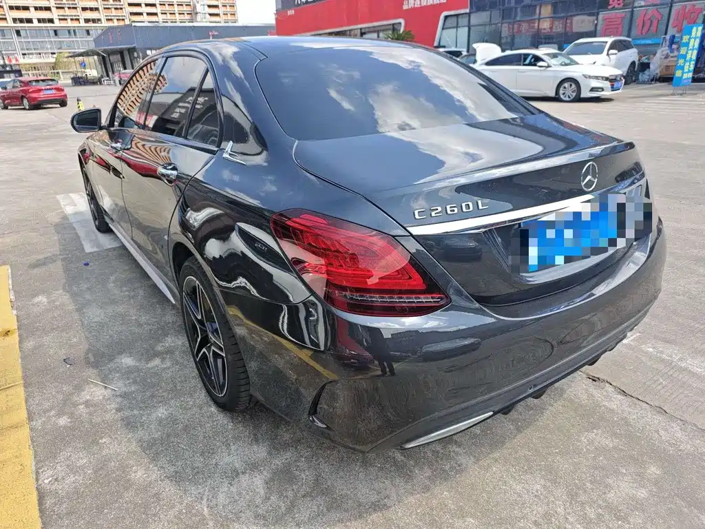 Mercedes-Benz C-Class — миниатюра 3