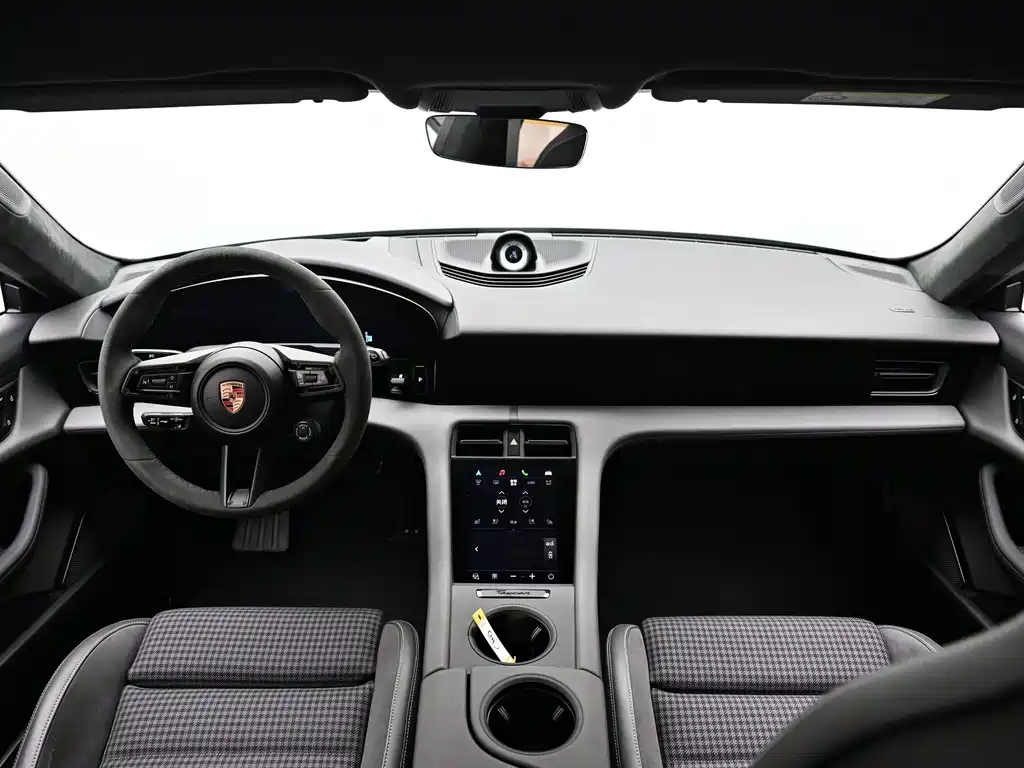 Porsche Taycan 2026 Taycan 4S Cross Turismo
