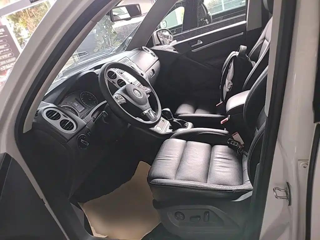 Volkswagen Tiguan — миниатюра 15