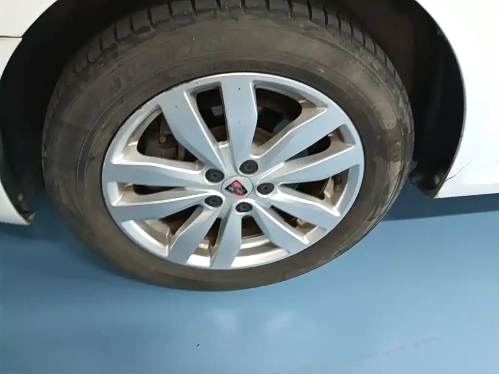 Roewe 350 — миниатюра 23