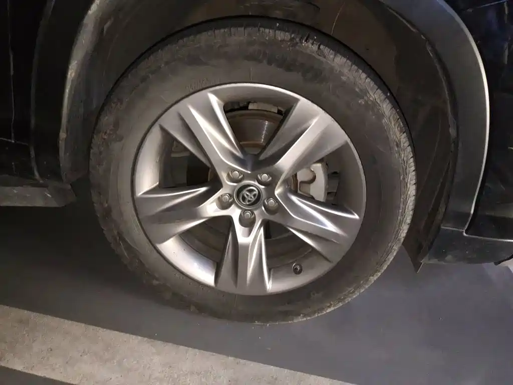 Toyota Highlander — миниатюра 8