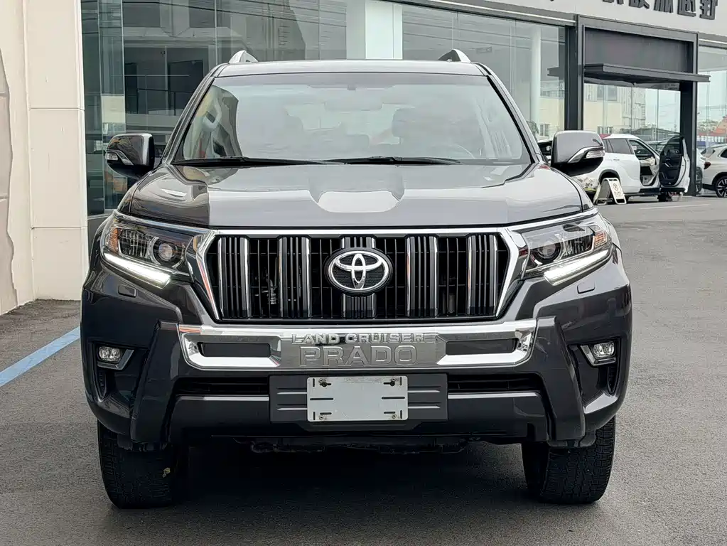 Toyota Prado (Import) — миниатюра 2