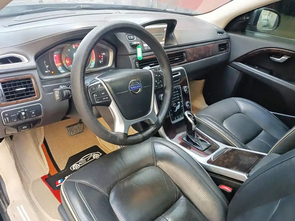 Volvo S80L — миниатюра 8