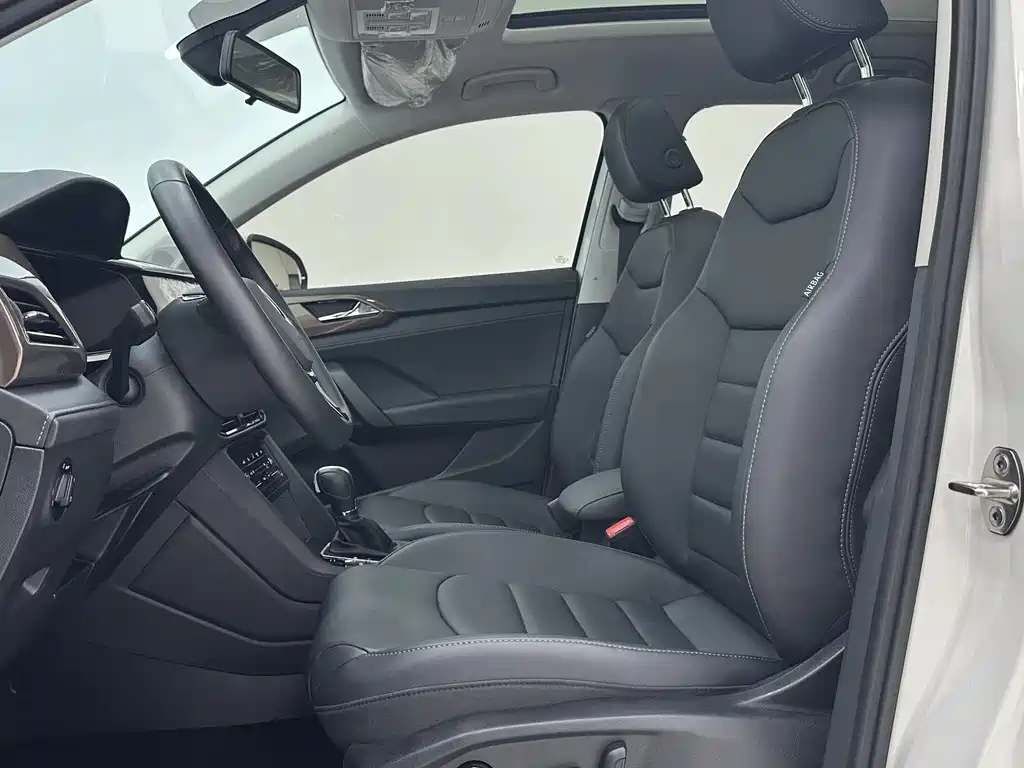 Volkswagen Tharu 2022 280TSI Comfort