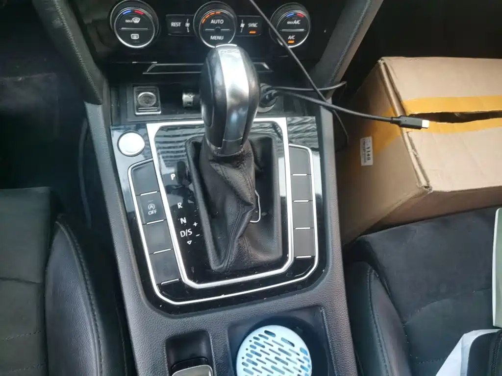 Volkswagen Magotan — миниатюра 7