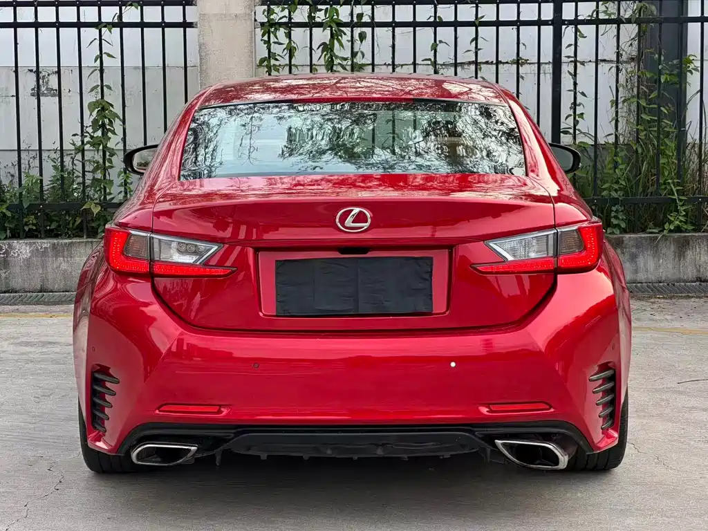 Lexus RC 2016 200t