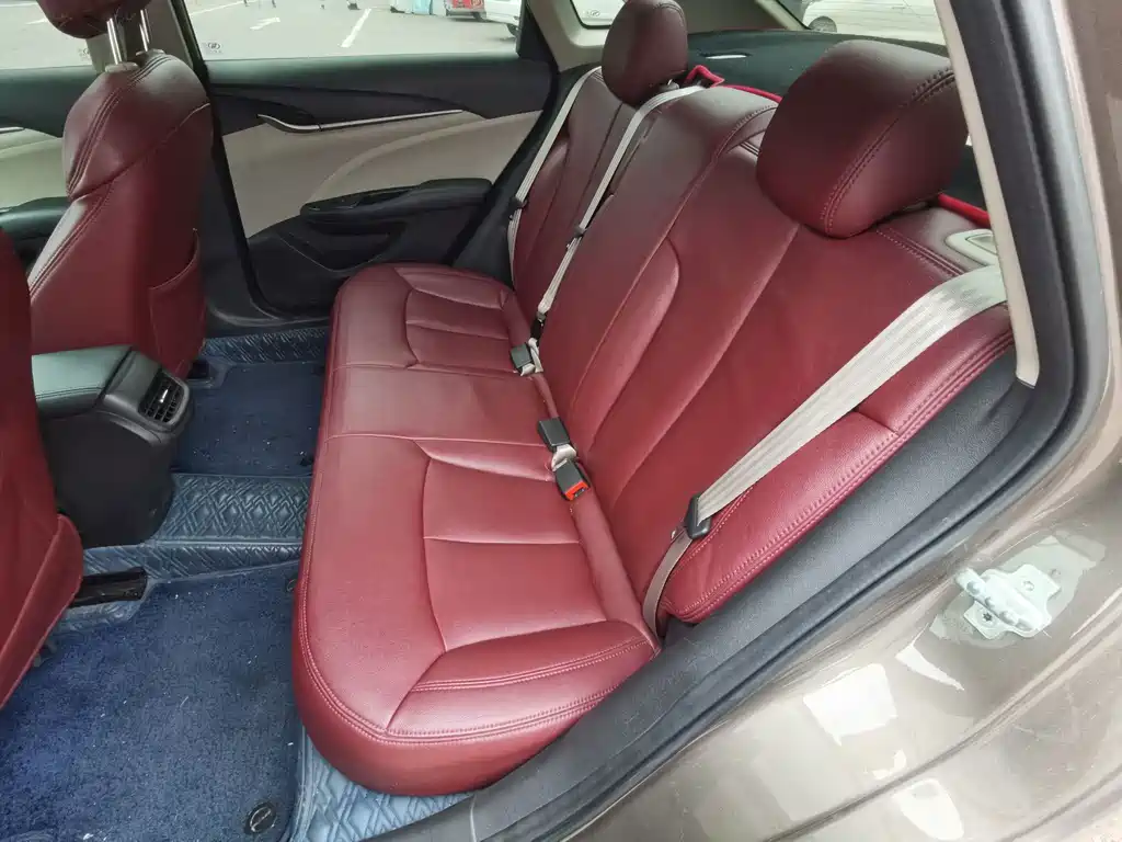 Buick Excelle — миниатюра 20