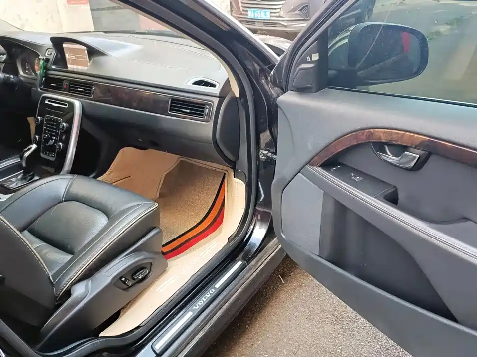 Volvo S80L — миниатюра 10