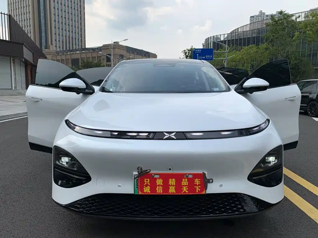 XPeng G6 — миниатюра 2