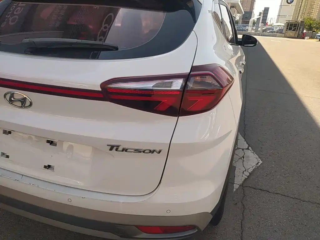Hyundai Tucson — миниатюра 8