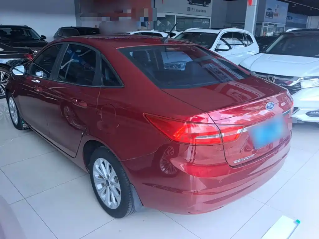 Ford Escort — миниатюра 5