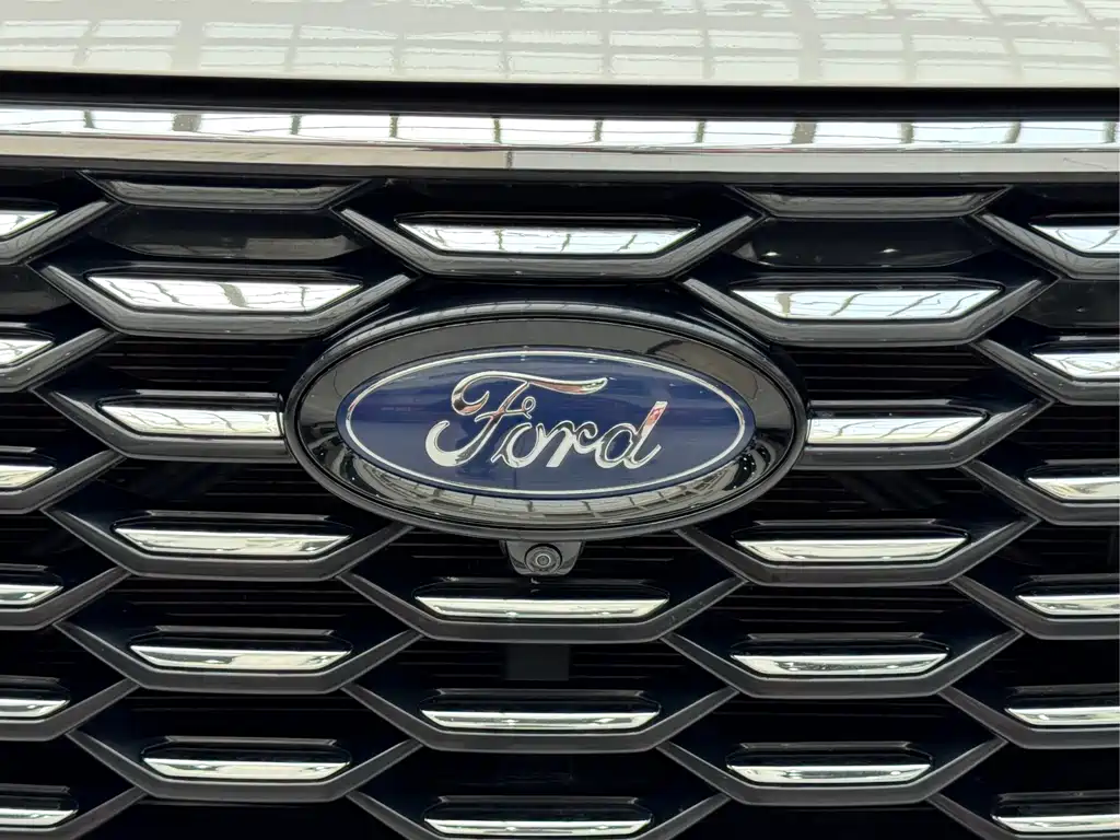 Ford Equator — миниатюра 6