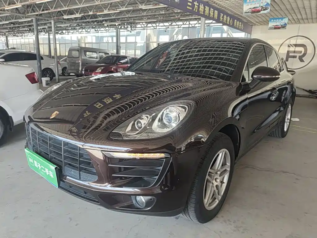 Porsche Macan — миниатюра 2