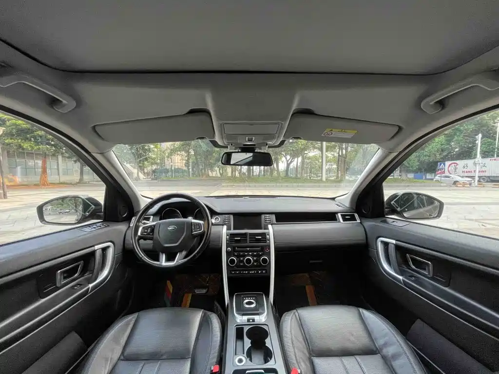 Land Rover Discovery Sport — миниатюра 14