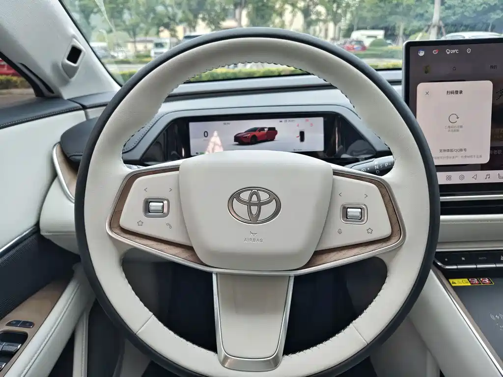 Toyota bZ7 — миниатюра 15