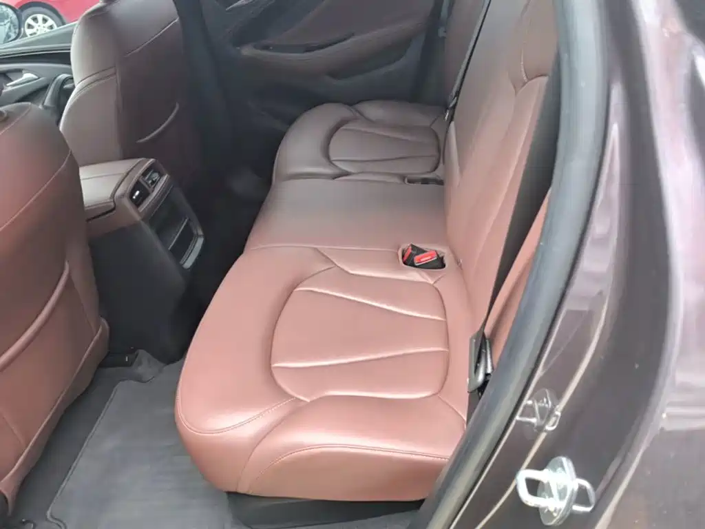 Buick Envision Plus — миниатюра 17