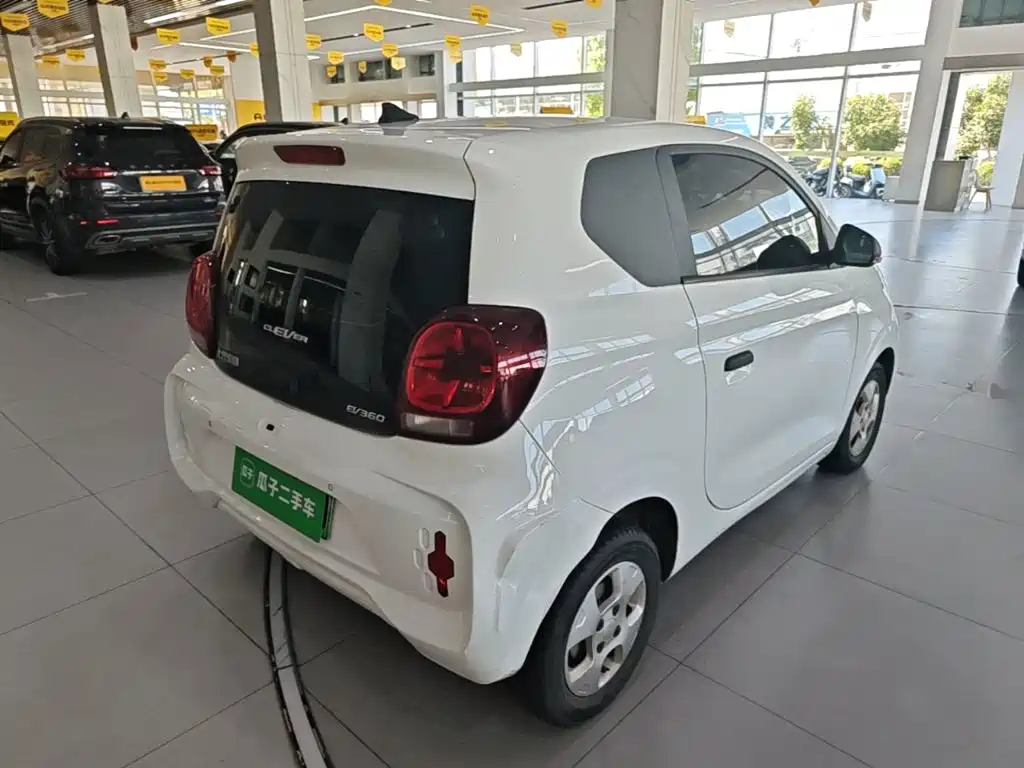 Roewe Clever — миниатюра 7