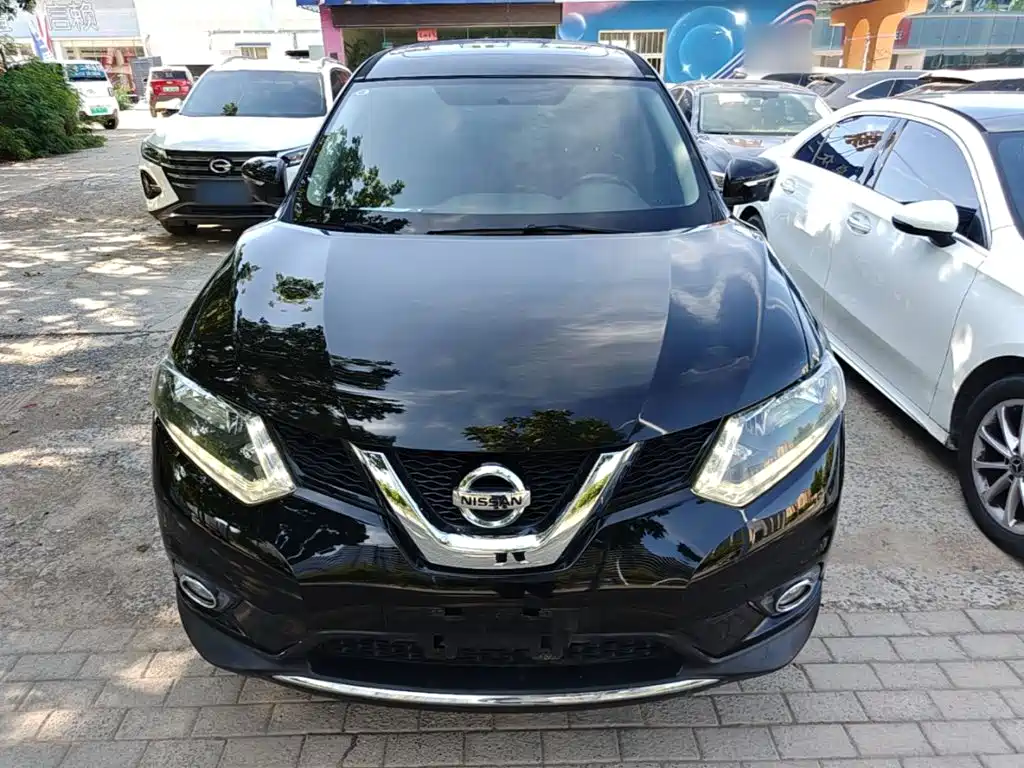 Nissan X-Trail — миниатюра 3