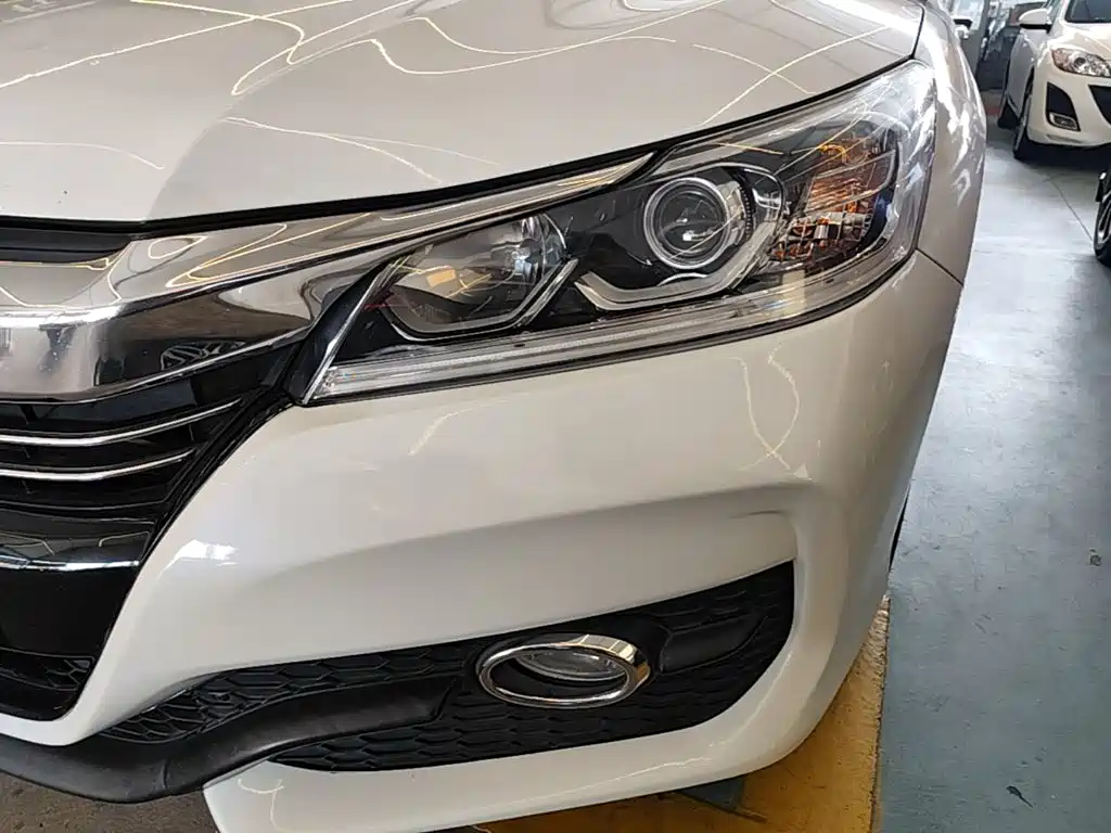 Honda Accord — миниатюра 24
