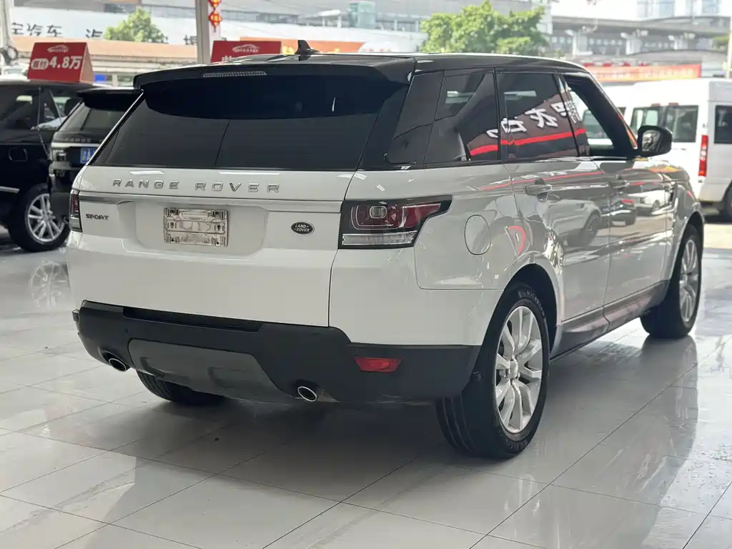 Land Rover Range Rover Sport 2016 3.0 SDV6 HSE