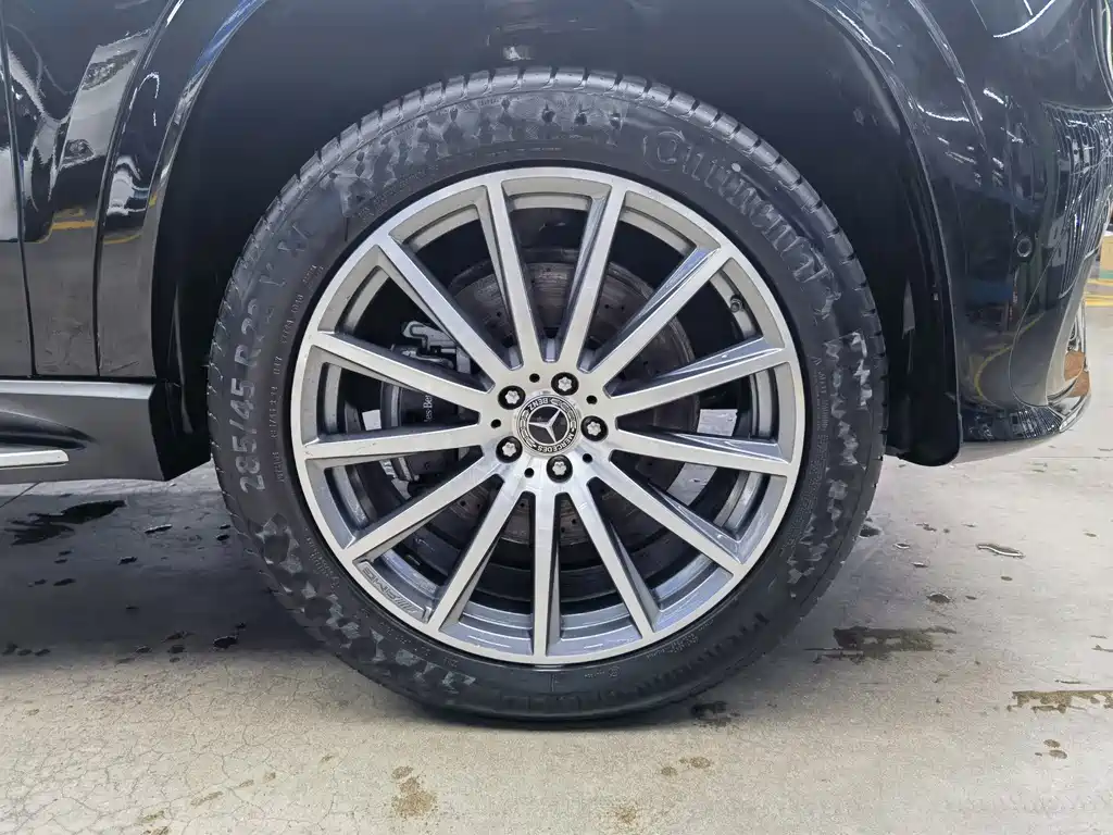 Mercedes-Benz GLS — миниатюра 25